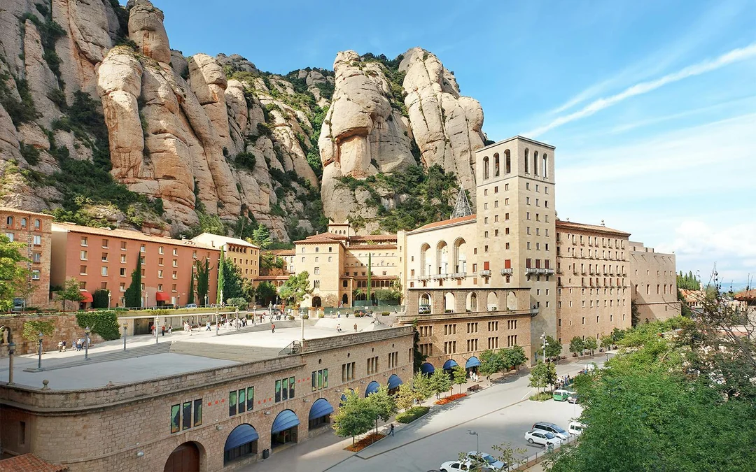 Montserrat Monastery + Black Madonna Access & Audio Guide
Image 1