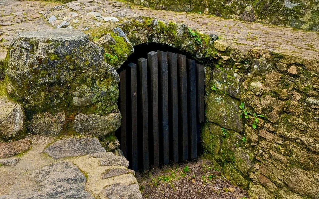 Moorish Castle Guided Tour  Image 8