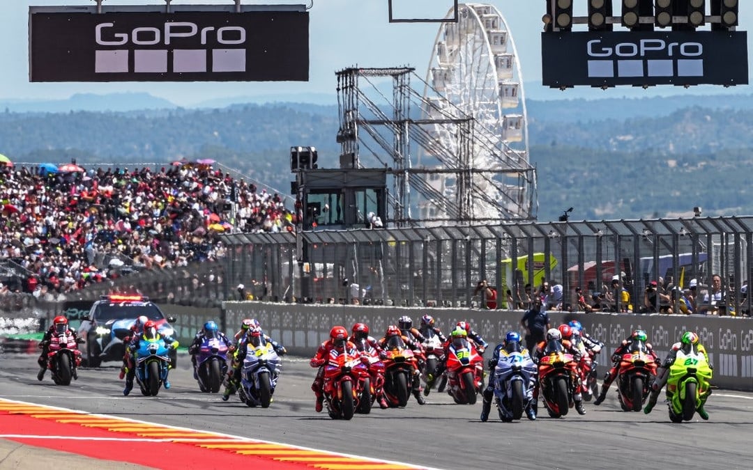 MotoGP™ Indonesia Grand Prix 2026: 3 Day Pass - Premium Grandstand Image 3