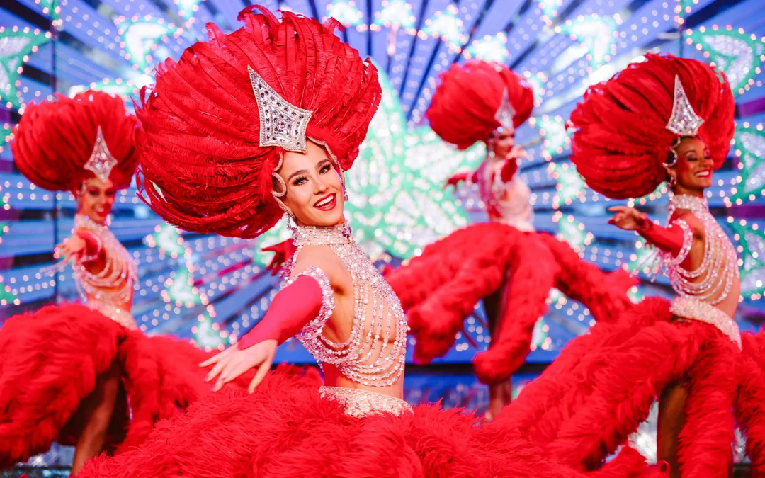 Moulin Rouge Show with Dinner Image 3