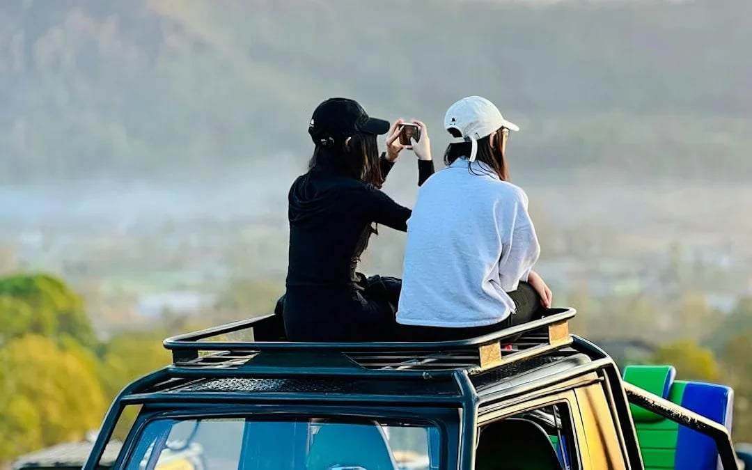 Mount Batur Sunrise Guided Jeep Tour with Black Lava Exploration, Breakfast & Hotel Transfers





































 Image 11