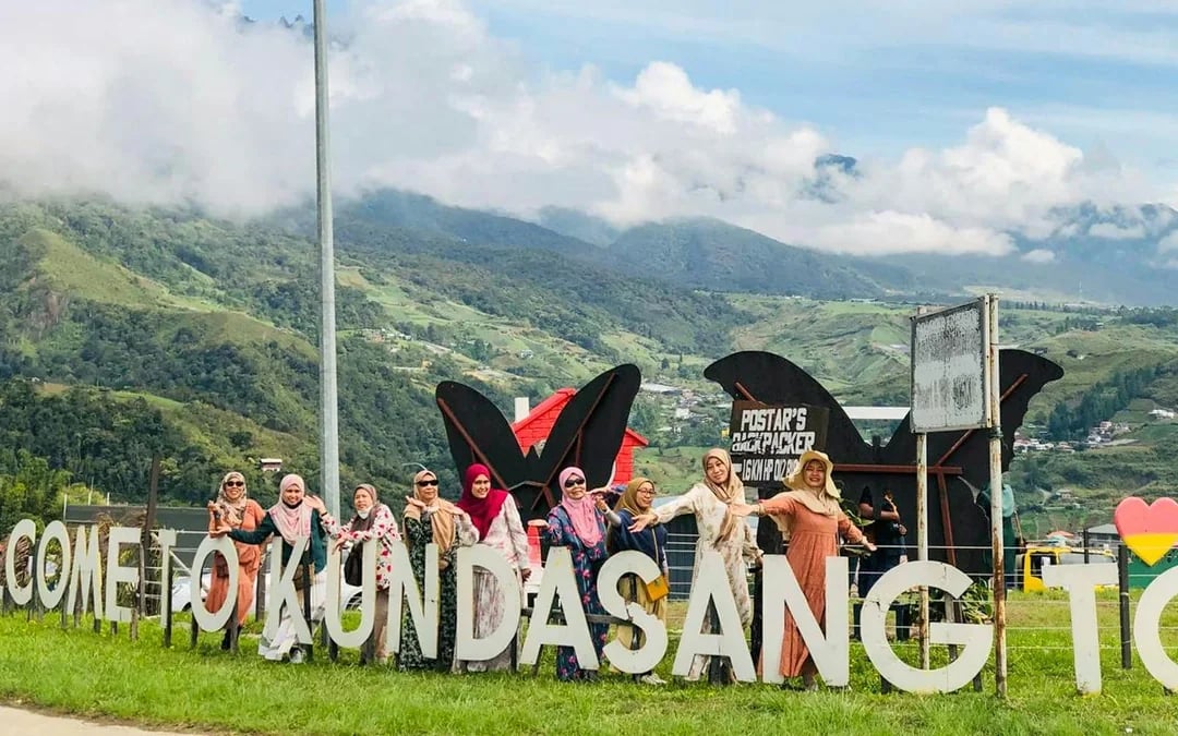 Mount Kinabulu and Kundasang Multi-Day Tour with Transfers Image 1