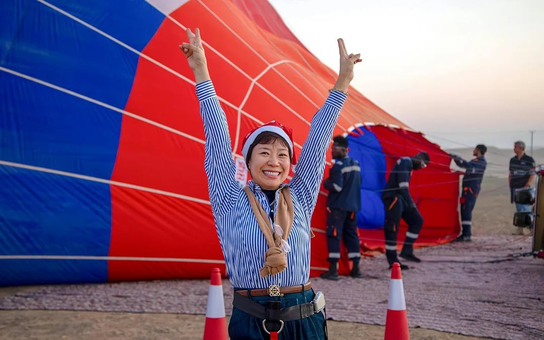 Mountain Sunrise Hot Air Balloon Experience in Ras Al Khaimah with In-Flight Photos, Videos and Round-Trip Hotel Transfers Image 10