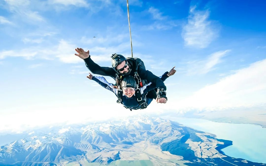 Mt Cook Skydive: 10,000ft, 13,000ft or 16,500ft Image 5