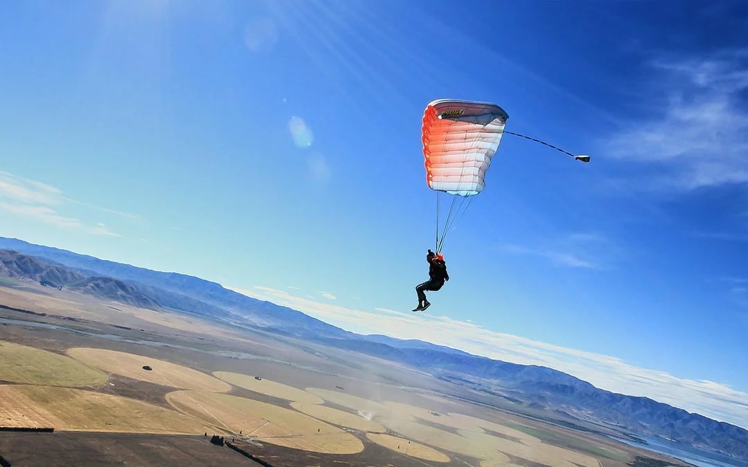 Mt Cook Skydive: 10,000ft, 13,000ft or 16,500ft Image 8