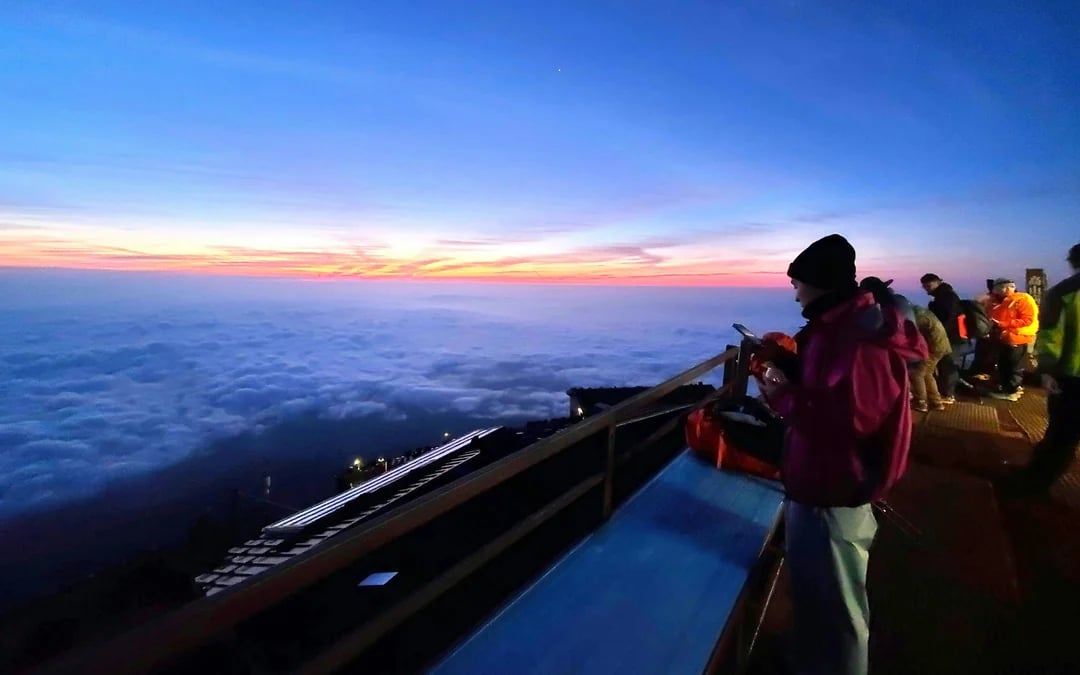 Mt. Fuji Climbing Tour 2026 2-Day Bus Tour from Tokyo (Shinjuku Round-trip Plan) Image 12