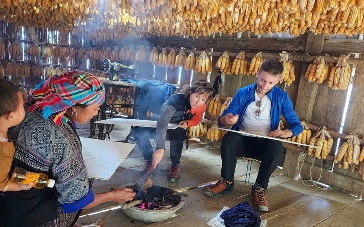 Mu Cang Chai Private Scenic Car Tour with Local Hmong Guide and Traditional Beeswax Painting Experience Image 5