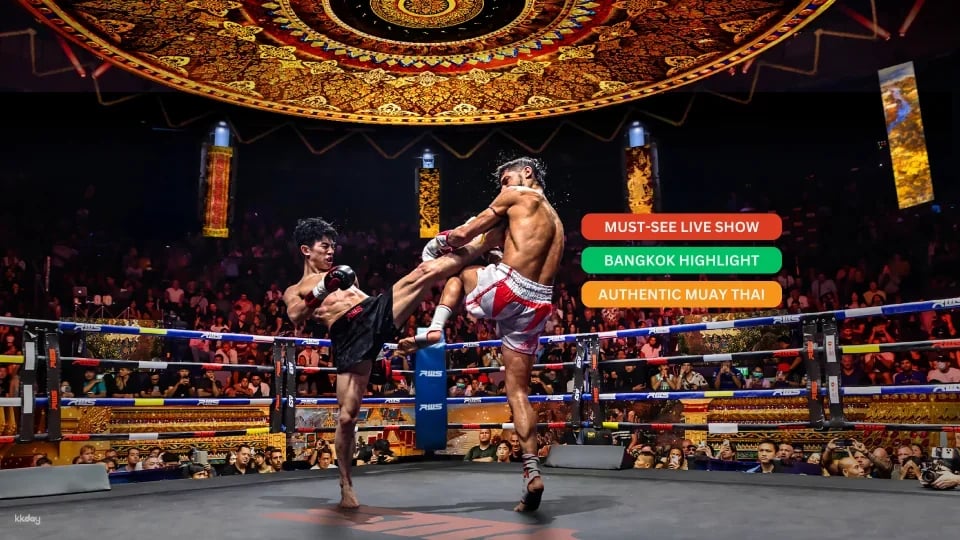 Muay Thai Boxing at Rajadamnern Stadium in Bangkok | Thailand