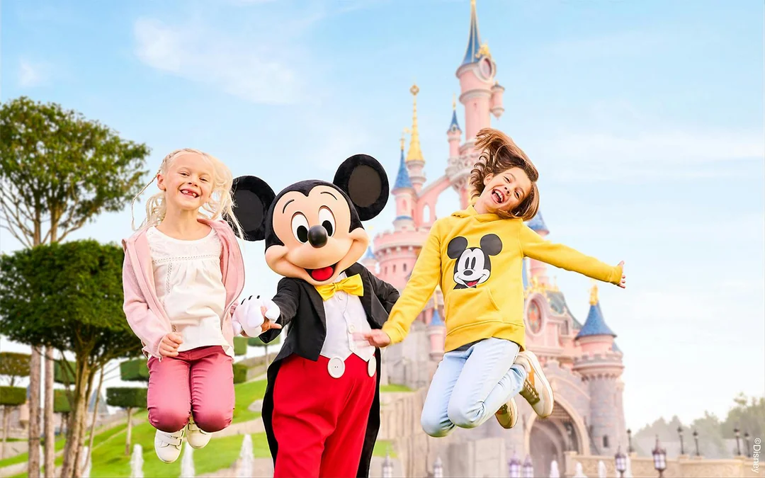 Multi-Day Ticket to Disneyland® Paris Image 1