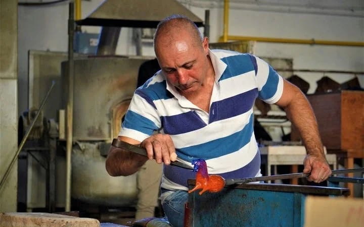 Murano Glass Factory Tour with Round-Trip Water Taxi and Live Glassblowing Demonstration Image 3