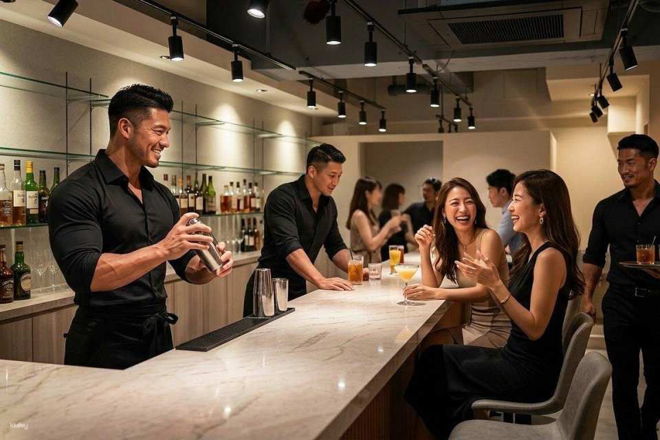 Muscle Bar Kyoto Entrance Fee & Reservation with Macho Men