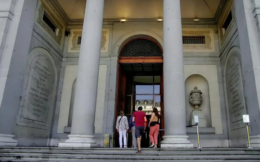 Museo del Prado Skip-the-Line Guided Tour Image 3