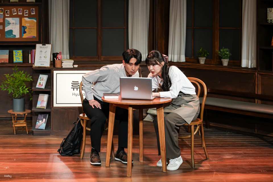 Musical [Welcome to the Hyunam-dong Bookshop]