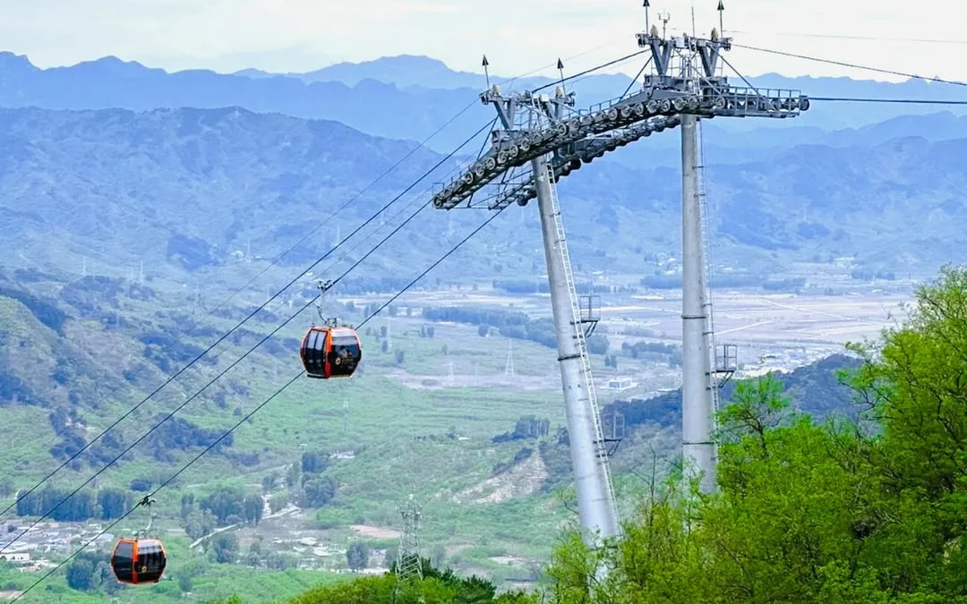 Mutianyu Great Wall Tickets with Round-Trip Shuttle Bus and Cable Car Image 5