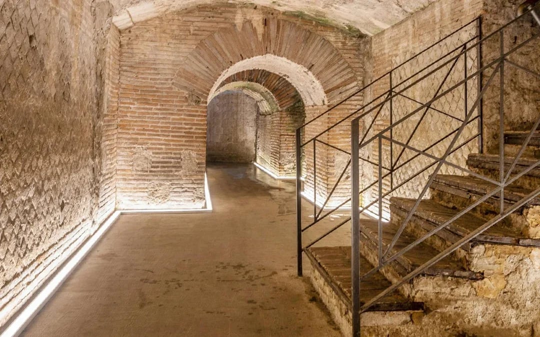 Naples Underground Skip-the-Line Ticket and Guided Tour Image 7
