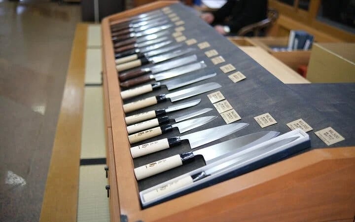 Nara Cross Bike Highlights tour - Todaiji, Park, Deer, Kasuga, knives, fun times Image 6