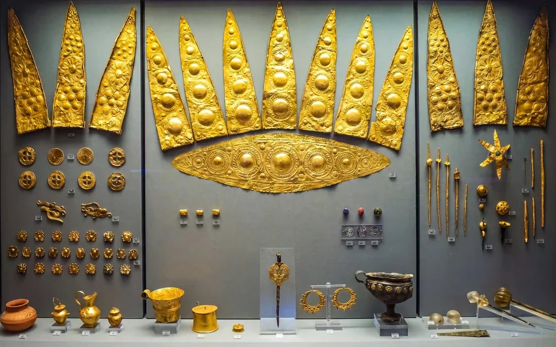 National Archaeological Museum Guided Tour & Tickets Image 6