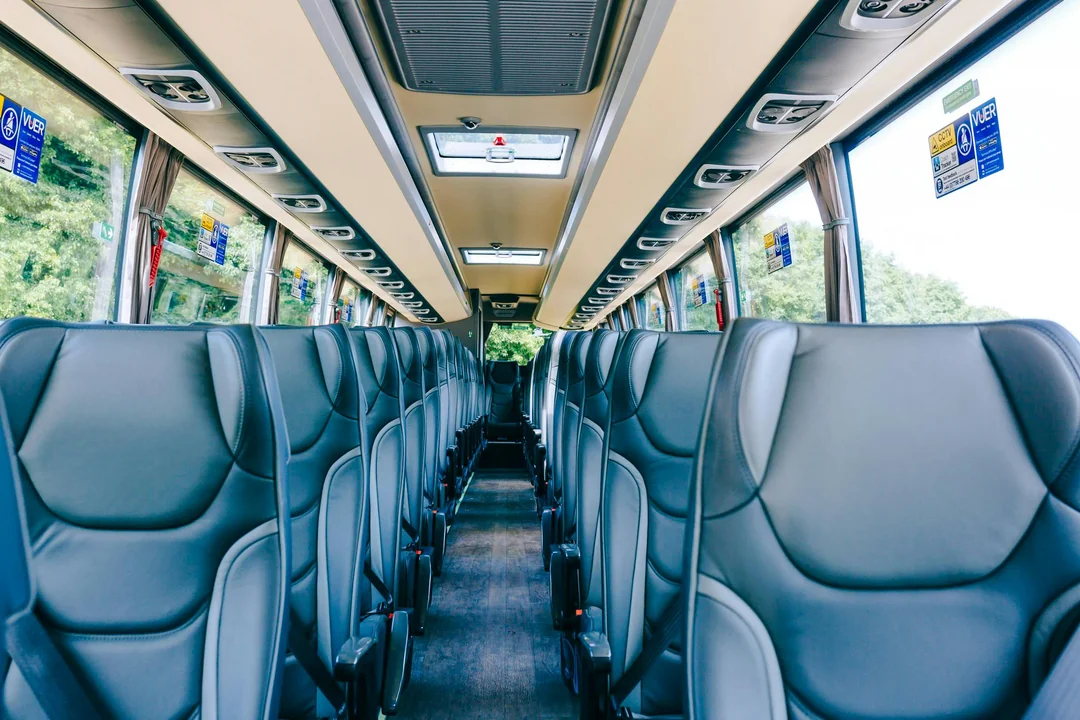 National Express: One-Way Bus Transfers Between Heathrow Airport & London Victoria/Hammersmith Station Image 4