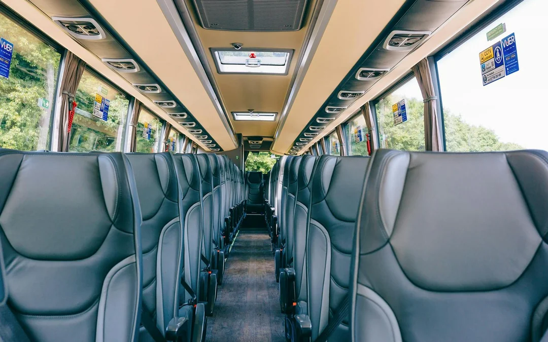 National Express: One-Way Bus Transfers Between London Victoria Station & Windsor Image 2