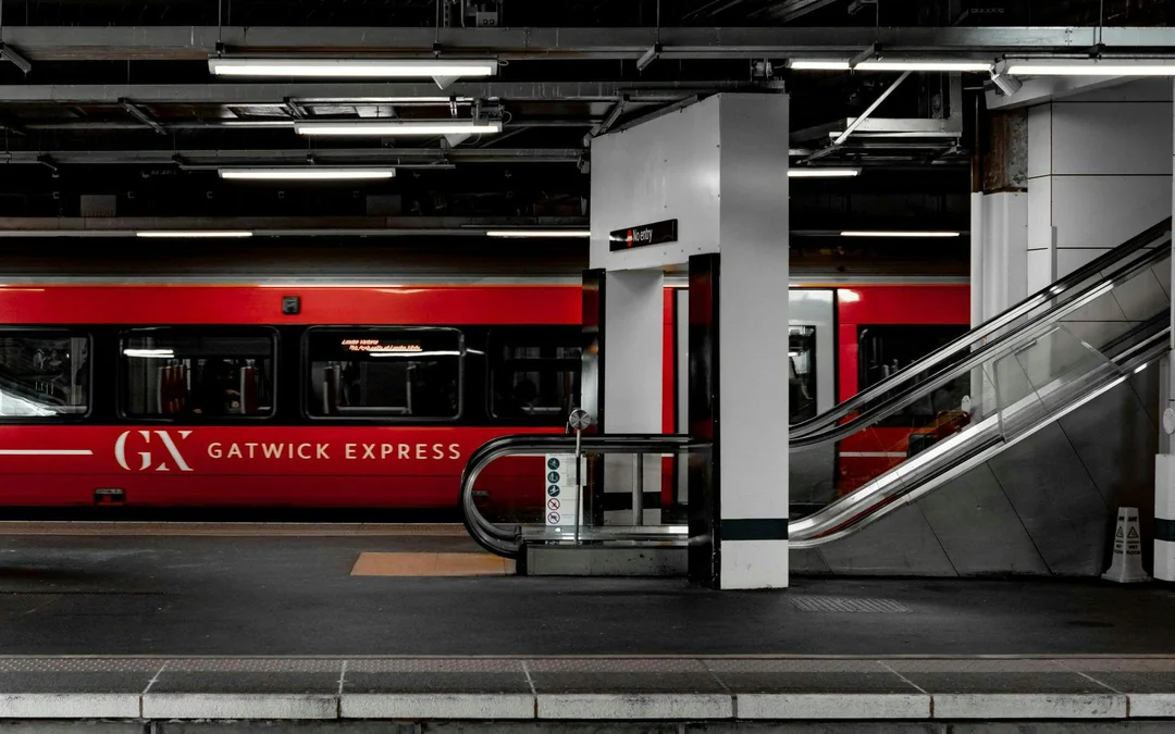 National Rail: One-way/Anytime Round-trip TrainTransfers Between Gatwick Airport & London Victoria Station Image 5