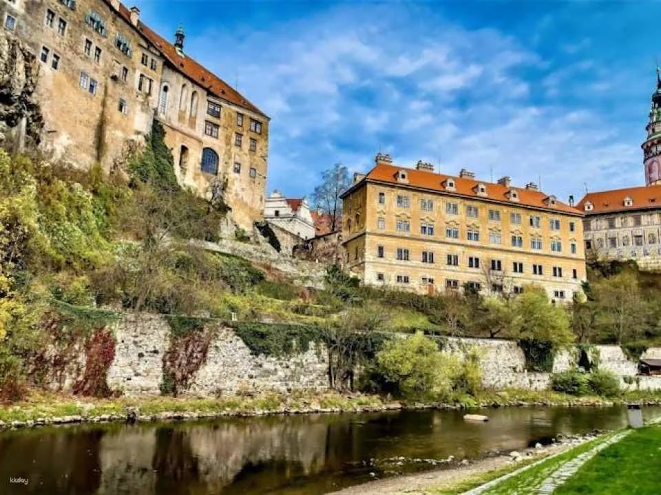 Navigate Český Krumlov's Insta-perfect spots with a local