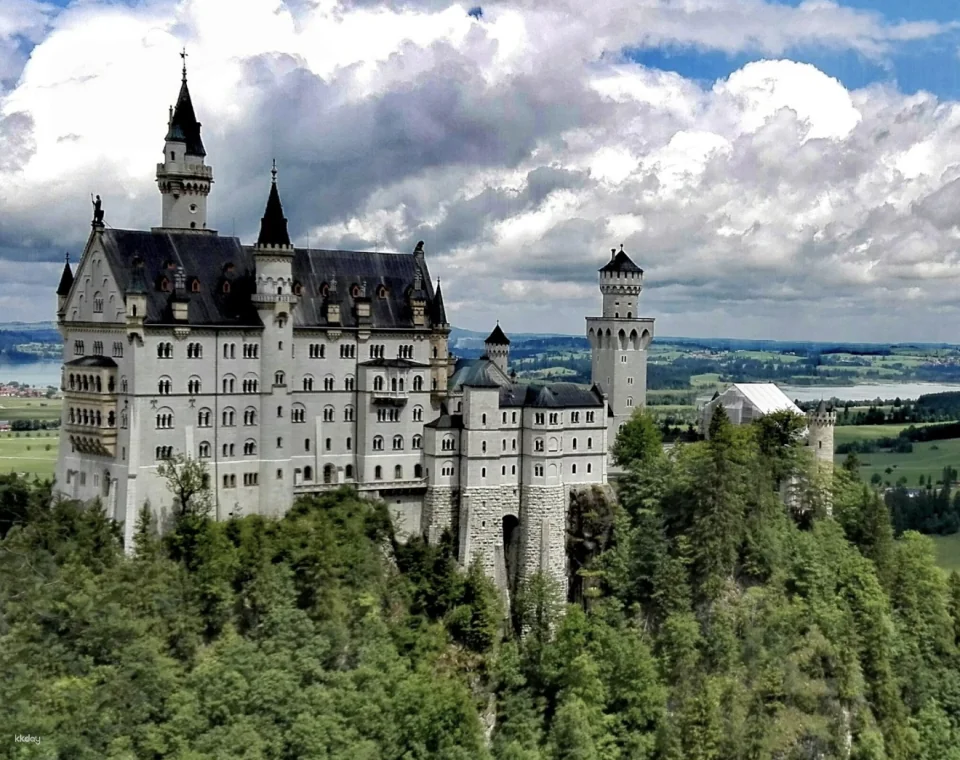 Neuschwanstein Castle: Skip The Line Ticket + Guided Tour
