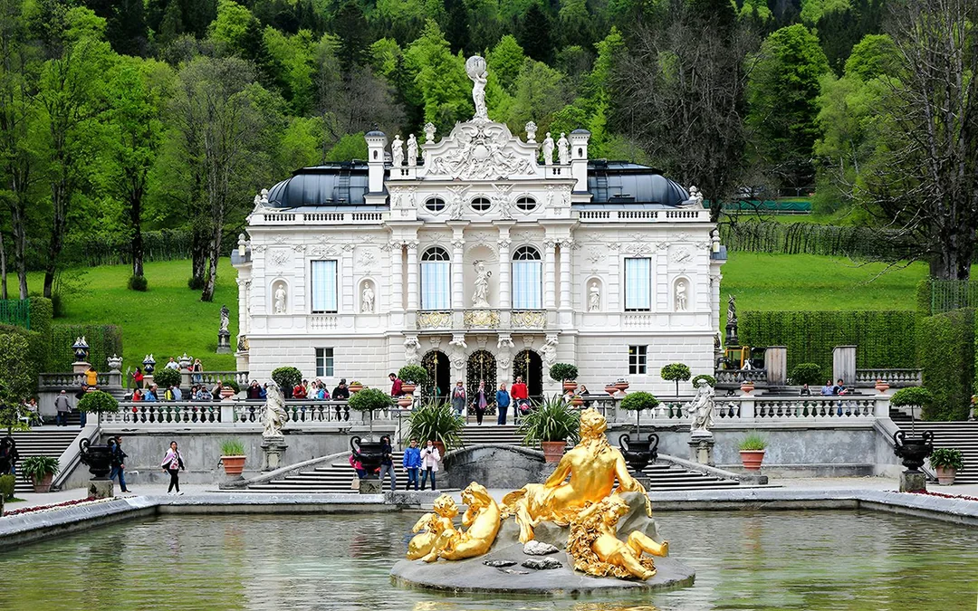 Neuschwanstein Castle Tickets with Audio Guide Image 4