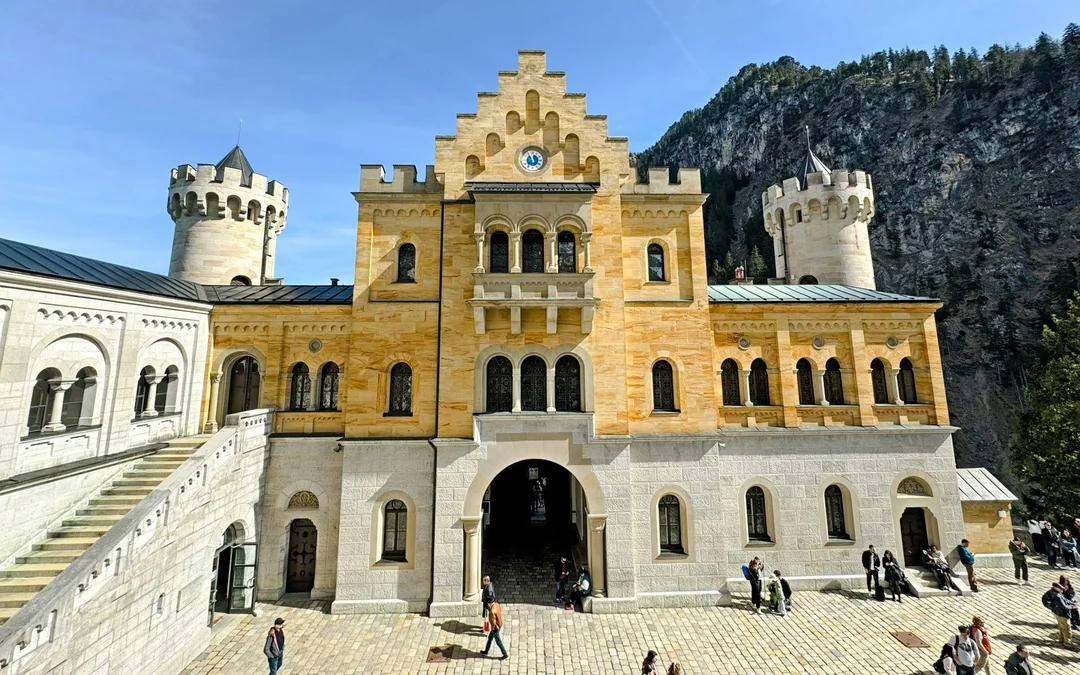 Neuschwanstein Skip-the-Line Entry Ticket Image 4