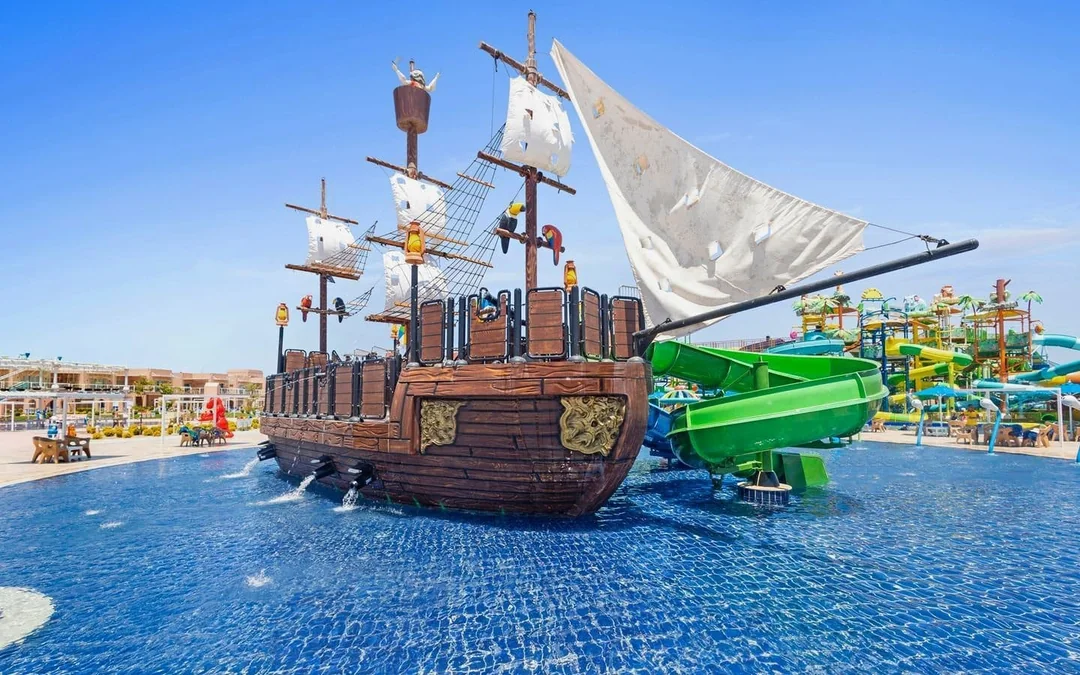 Neverland Pickalbatros Jungle Aqua Park Day Pass Image 3