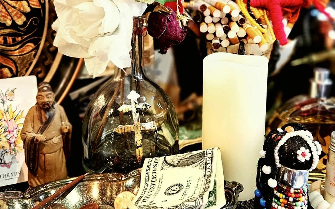 New Orleans: Ghost, Voodoo, and Vampire Haunted City Tour Image 8
