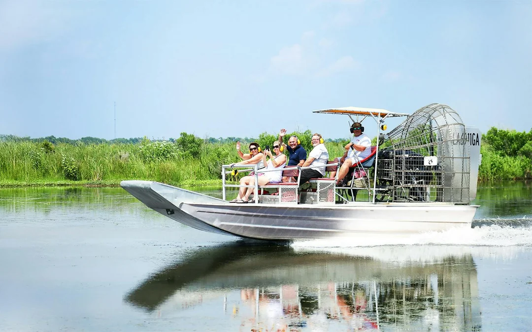 New Orleans: Small Airboat Swamp Tour Image 5