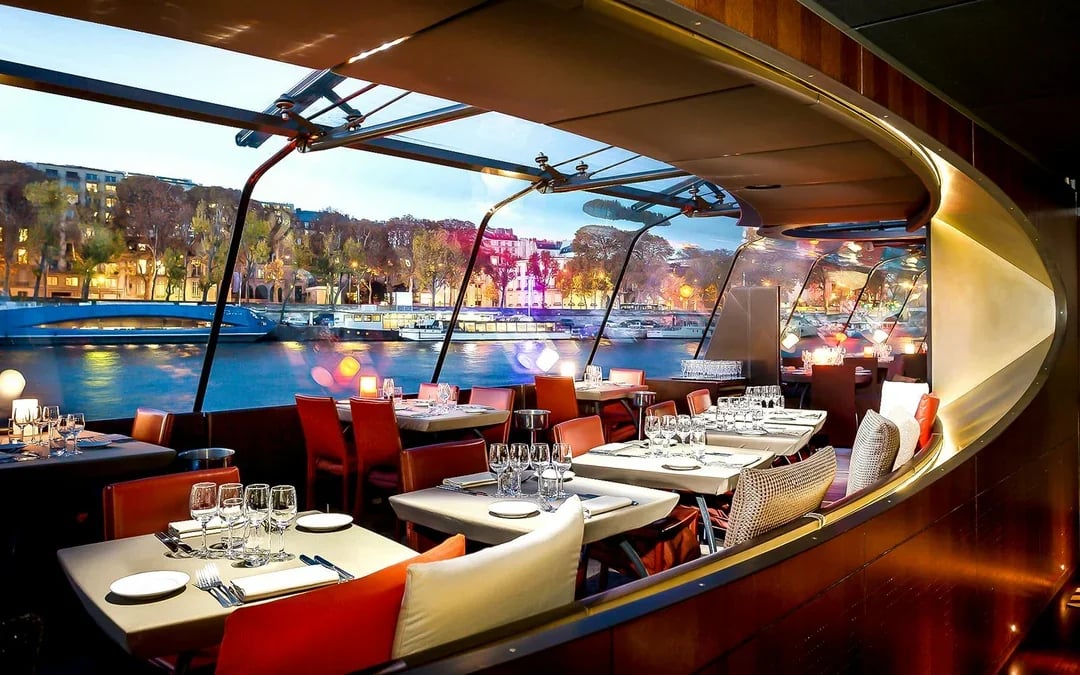 New Year's Eve Seine River Dinner Cruise Image 5