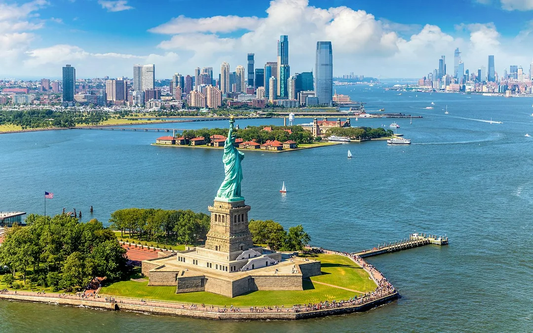 New York City Helicopter Tour Image 3