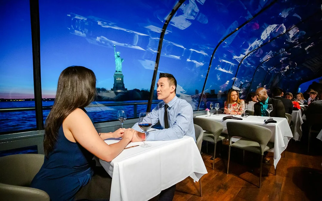 New York Dinner Cruise Image 2