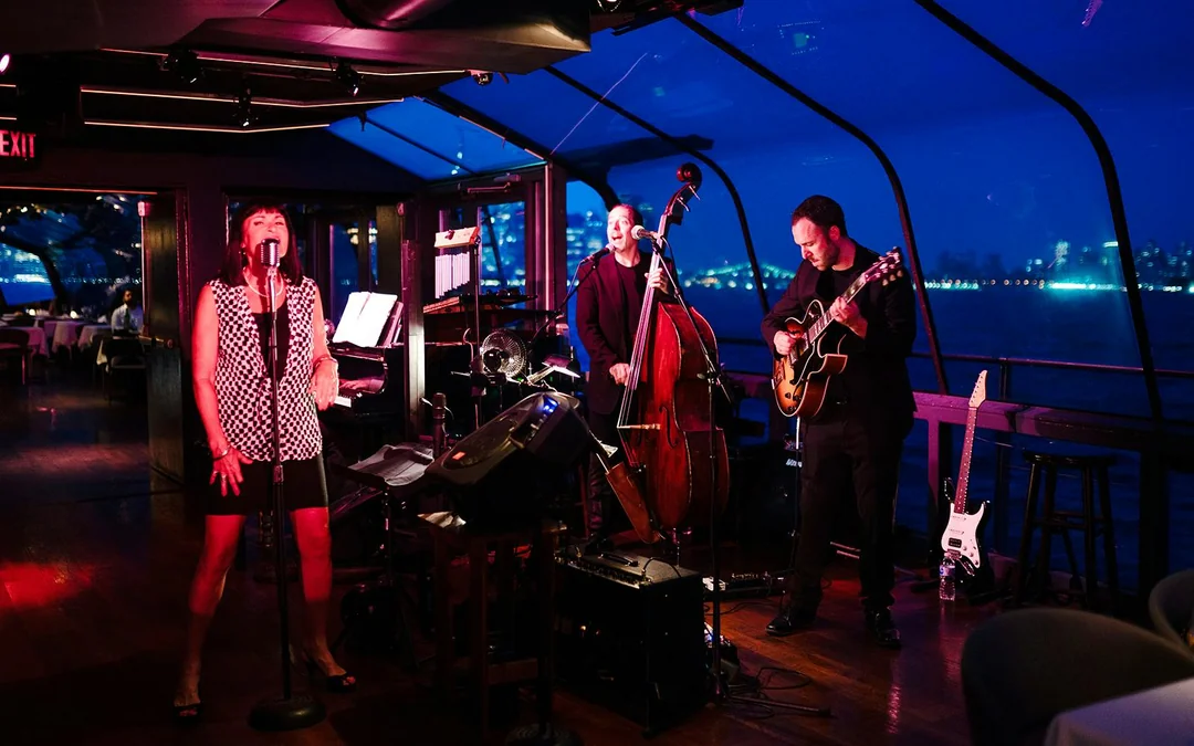 New York Dinner Cruise Image 5