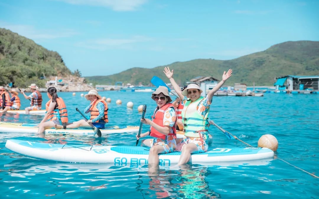Nha Trang: Green Oasis Beach, SUP & Snorkeling Image 1