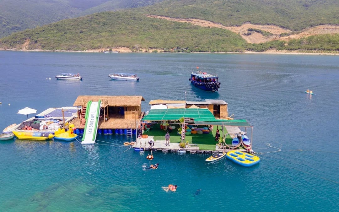 Nha Trang: Green Oasis Beach, SUP & Snorkeling Image 9