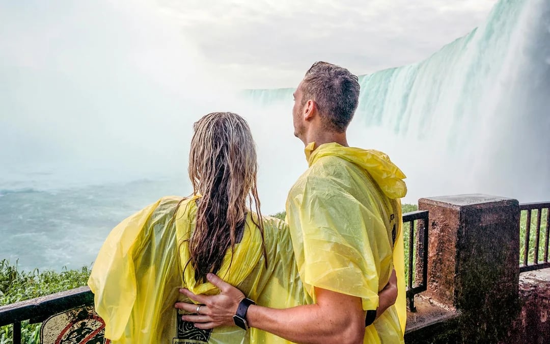 Niagara Falls Boat Ride and Journey Behind the Falls: Half-Day Tour Image 11