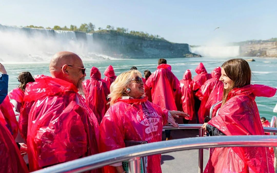 Niagara Falls Boat Ride and Journey Behind the Falls: Half-Day Tour Image 3