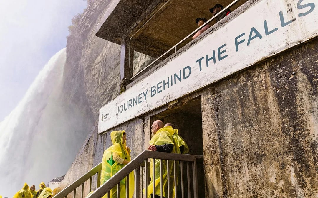 Niagara Falls Boat Ride and Journey Behind the Falls: Half-Day Tour Image 9