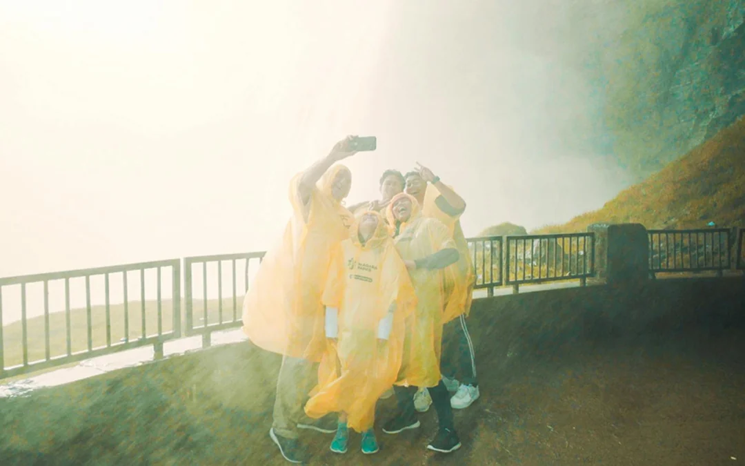 Niagara Falls Canada: Ultimate Helicopter Tour with Hornblower Cruise & Journey Behind the Falls Image 3