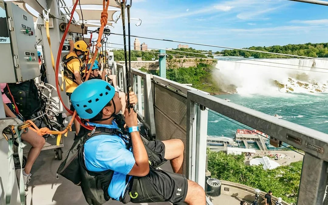 Niagara Falls Canada Zipline Tickets Image 6