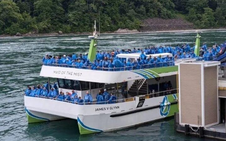 Niagara Falls Guided Walking Tour with Maid of the Mist Boat Ride Tickets (USA Side) Image 1
