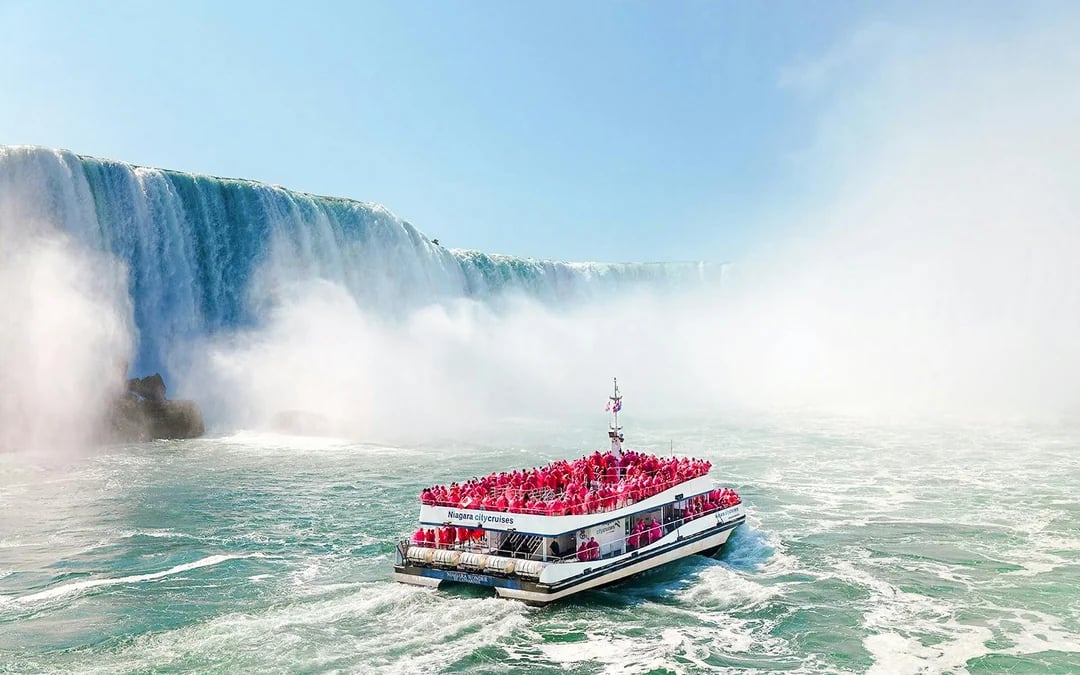 Niagara Falls Highlights Tour Image 1