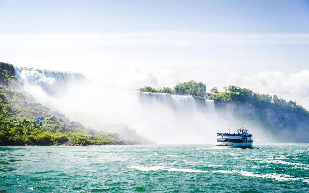 Niagara Falls USA: Air, Land & Water Tour with Airplane Ride Image 1