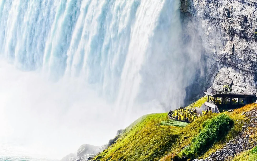 Niagara Falls USA & Canada: Full-Day Tour with Top Niagara Attractions Image 4