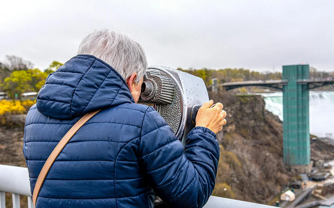 Niagara Falls USA: Guided Tour with Maid of the Mist & Cave of the Winds Image 4