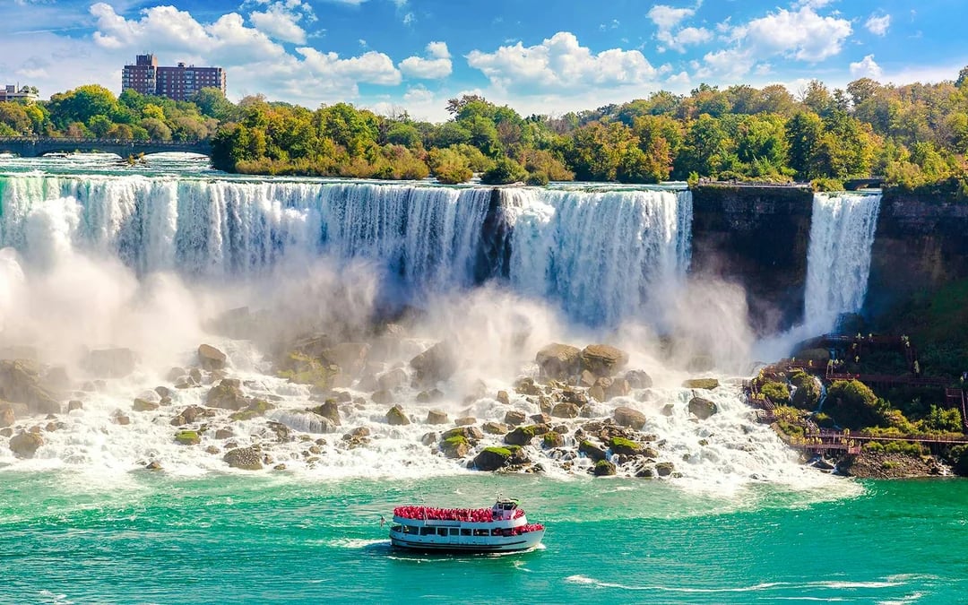 Niagara Falls USA: Illumination Night Tour with Maid of the Mist & Cave of the Winds Image 1