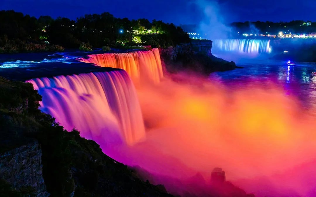 Niagara Falls USA: Illumination Night Tour with Maid of the Mist & Cave of the Winds Image 5