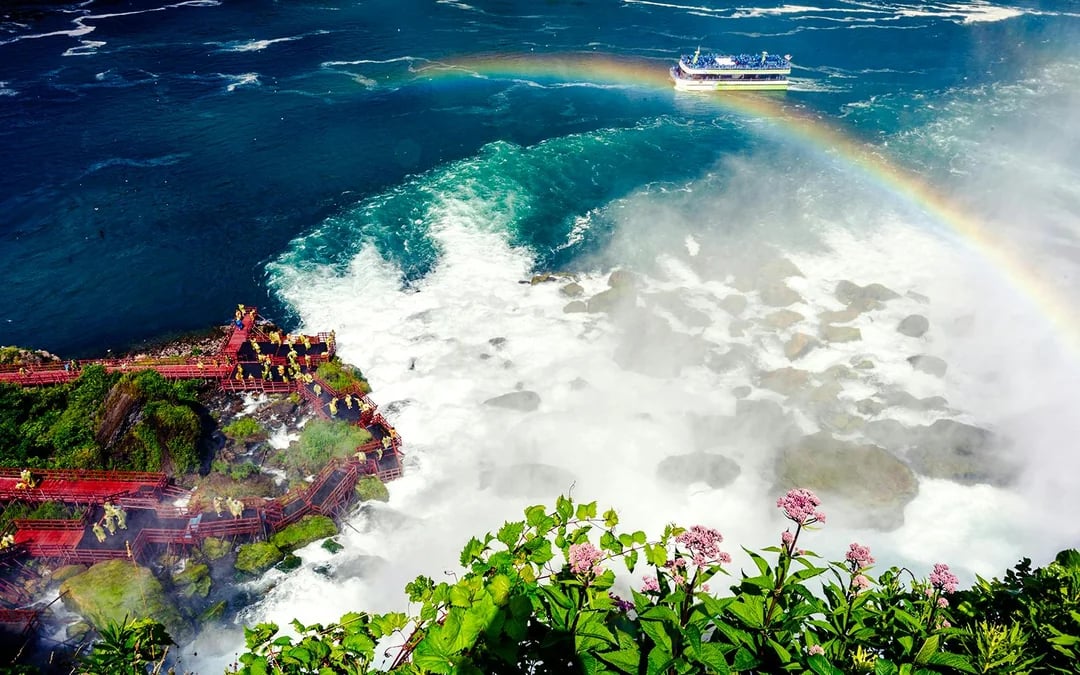 Niagara Falls USA: Illumination Night Tour with Maid of the Mist & Cave of the Winds Image 6